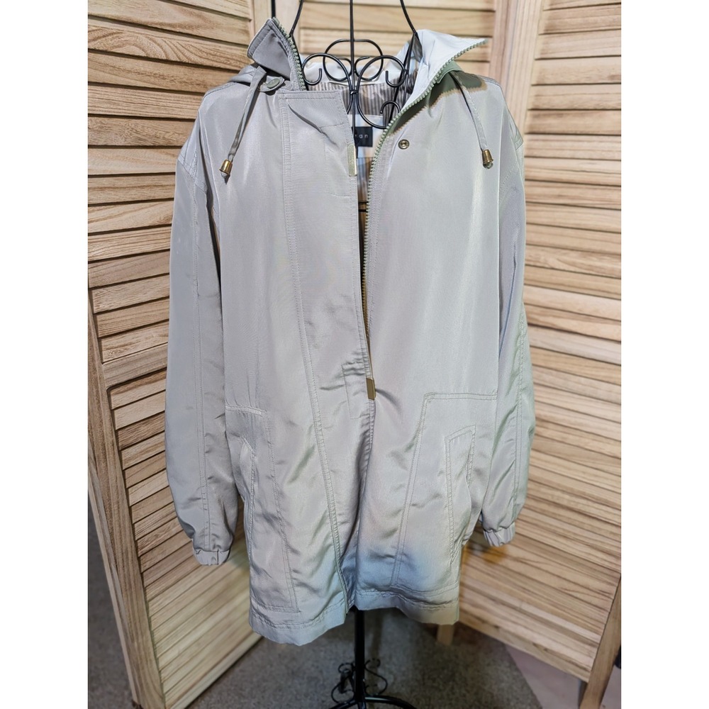 Braetan Coat Medium women's Jacket Full Zip Snap Covered Pockets Lined Hooded